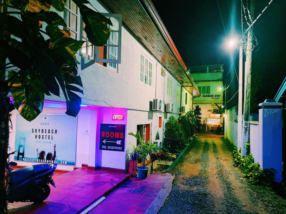 Oasis Skybeach Hostel - 尼甘布 外观 照片