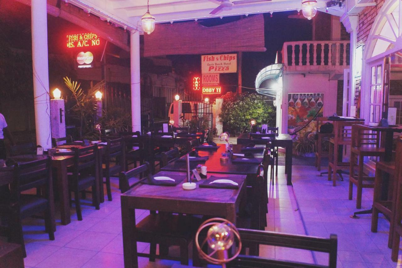 Oasis Skybeach Hostel - 尼甘布 外观 照片